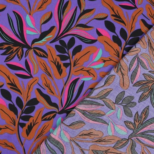 Satin Baumwolle Purple Lush Leaves von Nerida Hansen